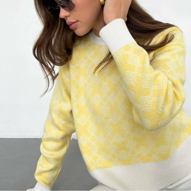 Lila - Stilvoller Jacquard-Strickpullover