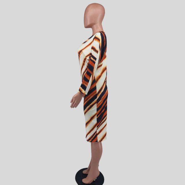 Cassandra - Tiger Stripe Off Shoulder Bodycon Klänning