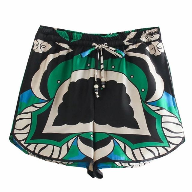 Naomi - grafiskt tryck kimono och shorts set