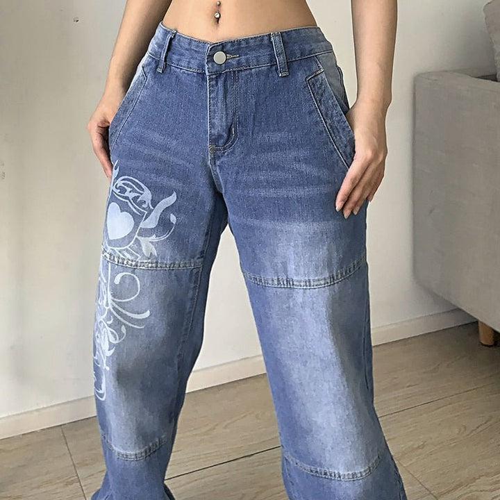 Evelyn - Lösa jeans med broderade accenter